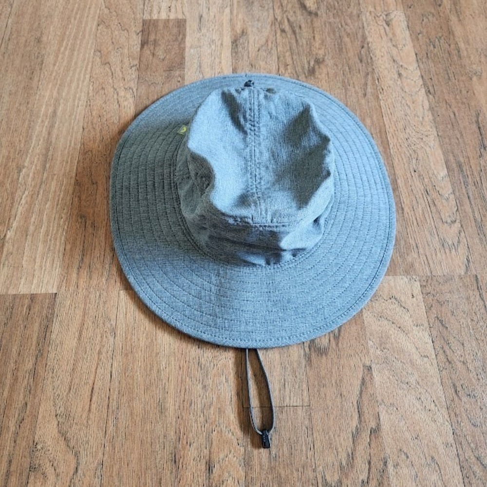 Solar Escape Grey Wide Brim Sun Hat Adjustable Chin Strap UV Protection One Size